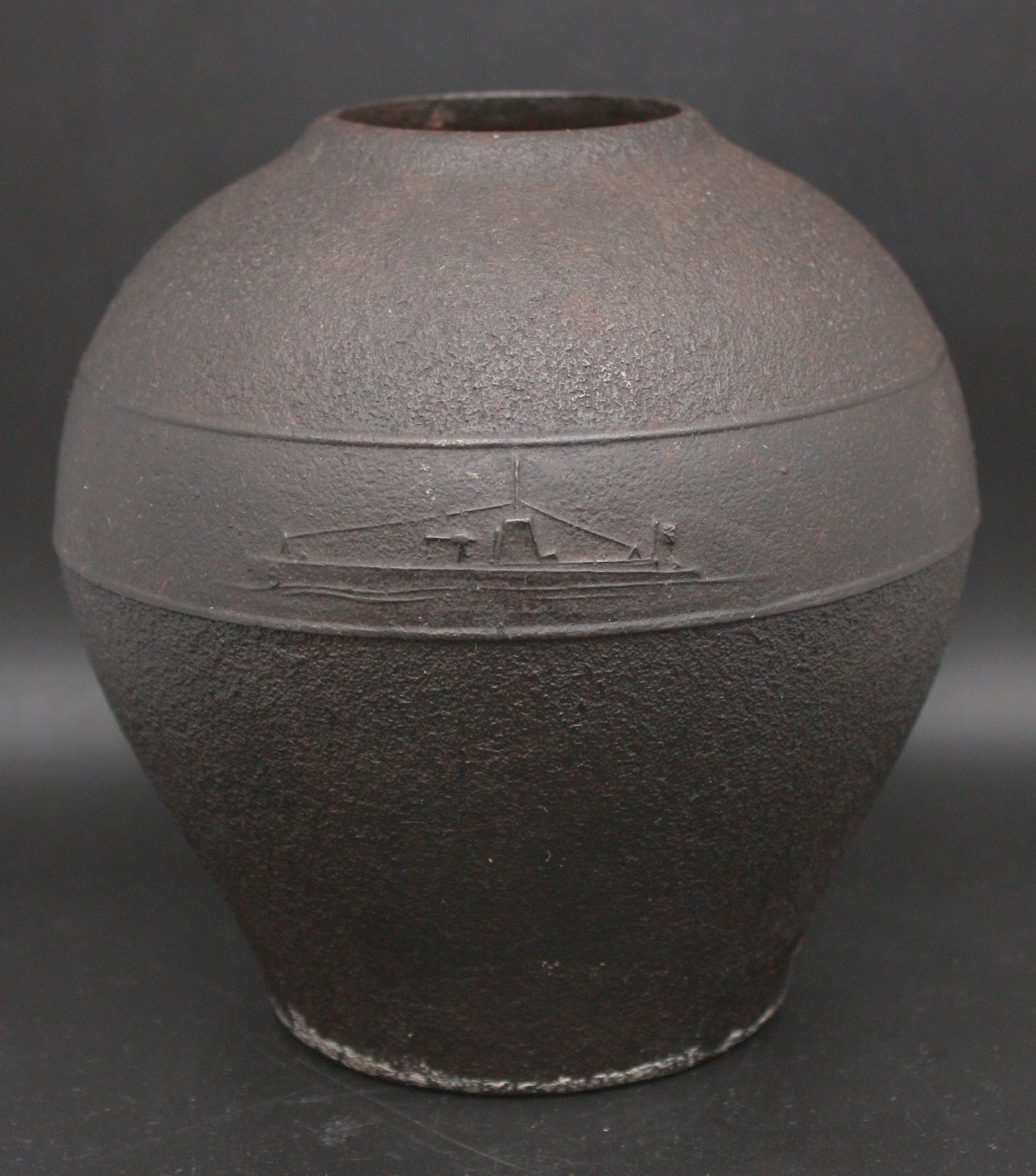 Very Rare Antique Japanese Military 1938 9th Submarine Division China Incident Cast Iron Vase