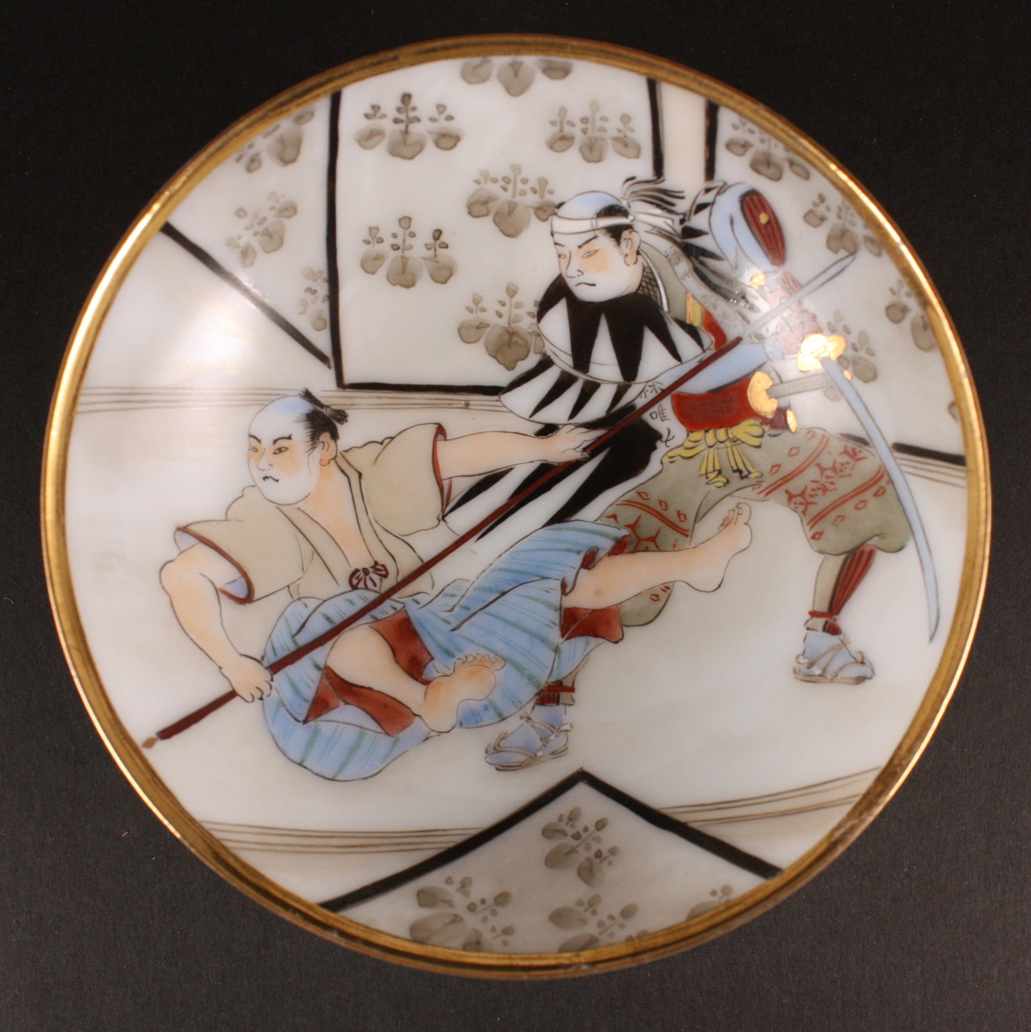 Stunning Antique Japanese 47 Ronin Samurai Revenge Sake Cup Set