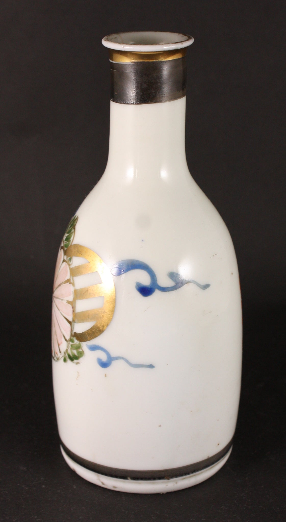 Antique Japanese Military WW1 1919 Siberia Expedition Family Crest Army Sake Bottle
